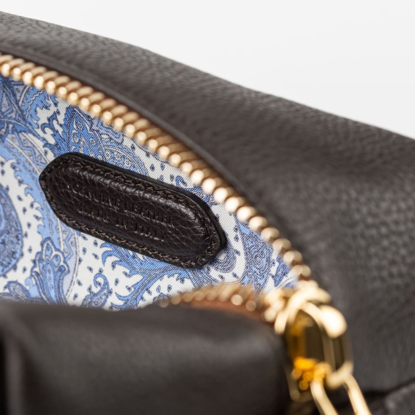 Necessaire testa di moro · pelle bottalata