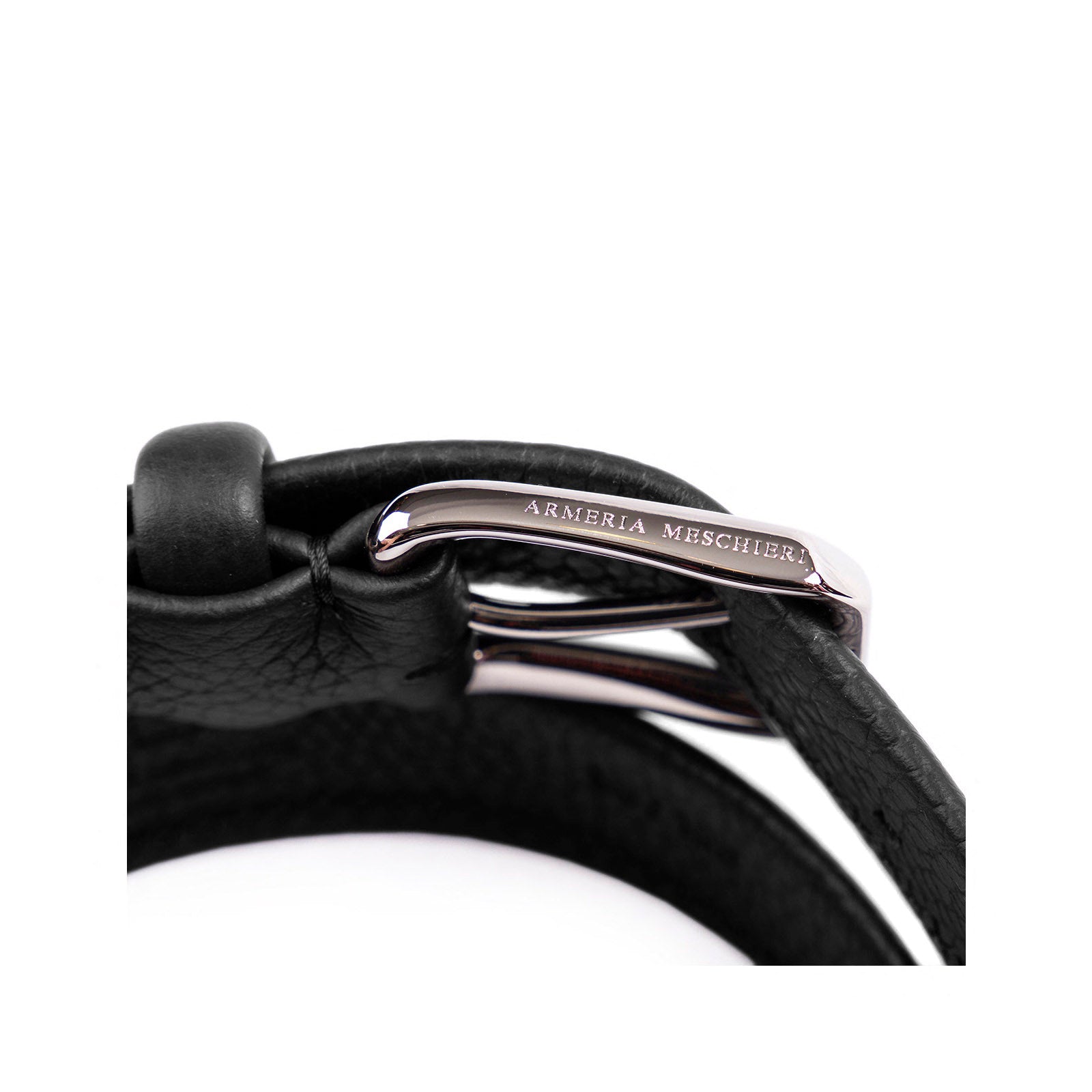 Essential nera